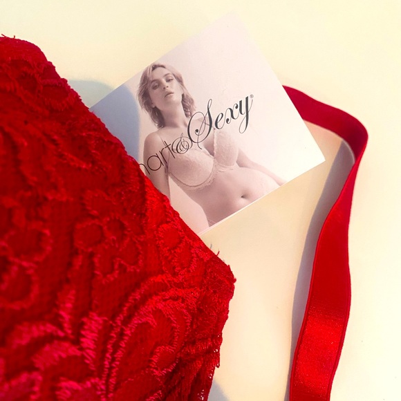 Red 38D Bra - Picture 2 of 5